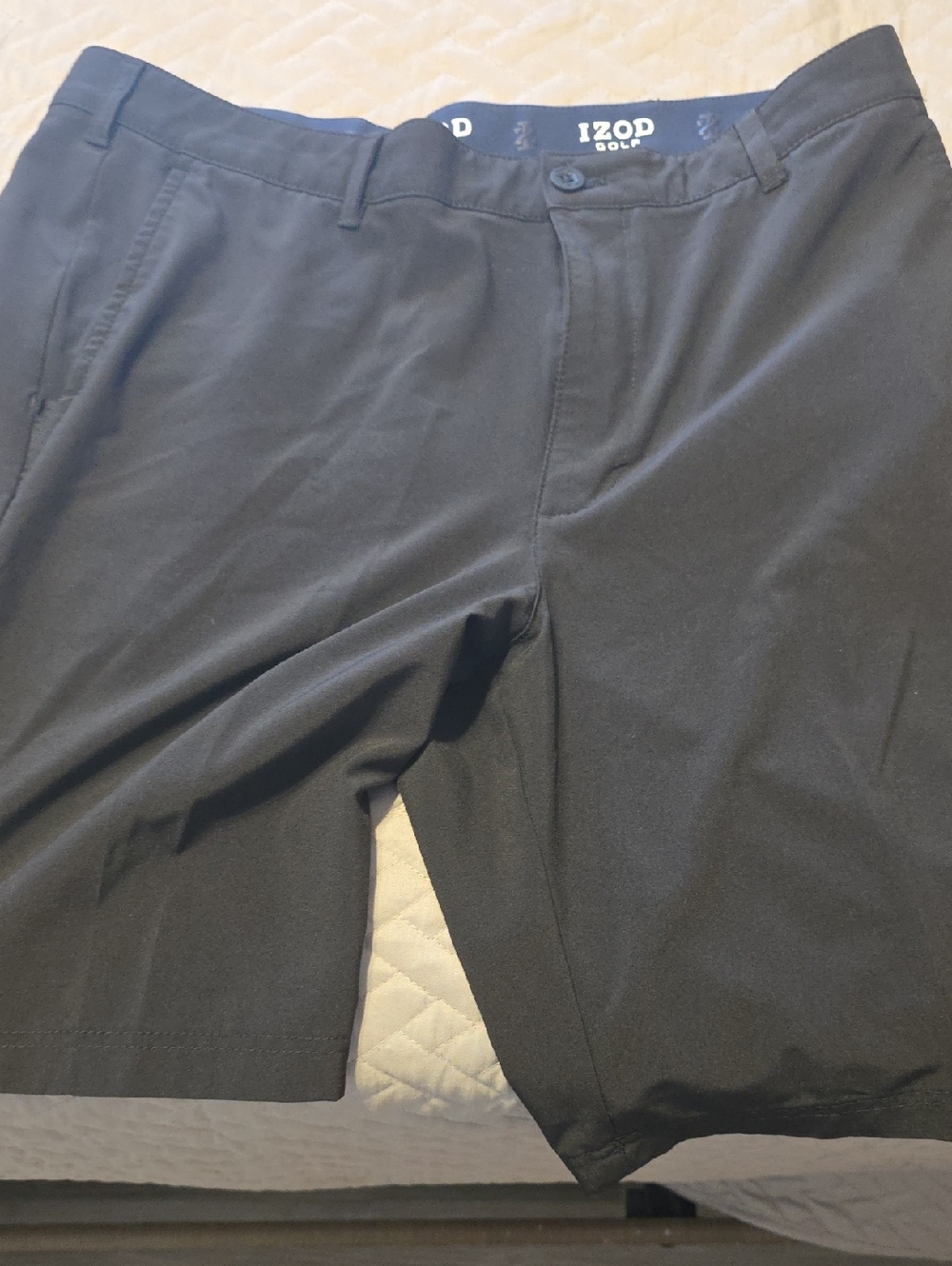 Izod Men’s Black Flat Front Golf Shorts